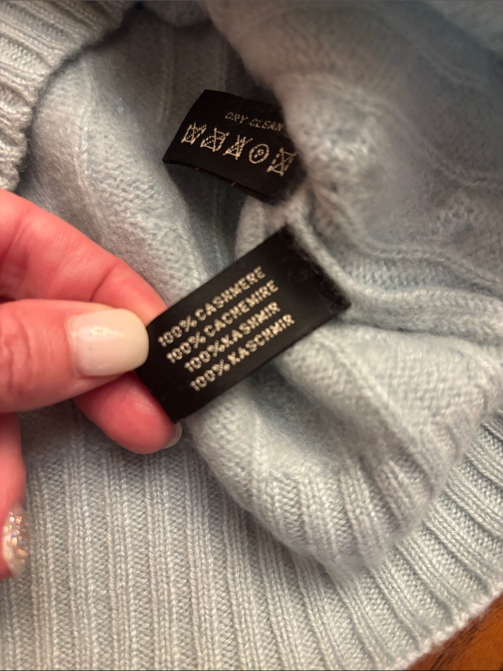 Ralph Lauren Pale Blue Cashmere Cable Knit Crewneck Sweater Small - Picture 4 of 9
